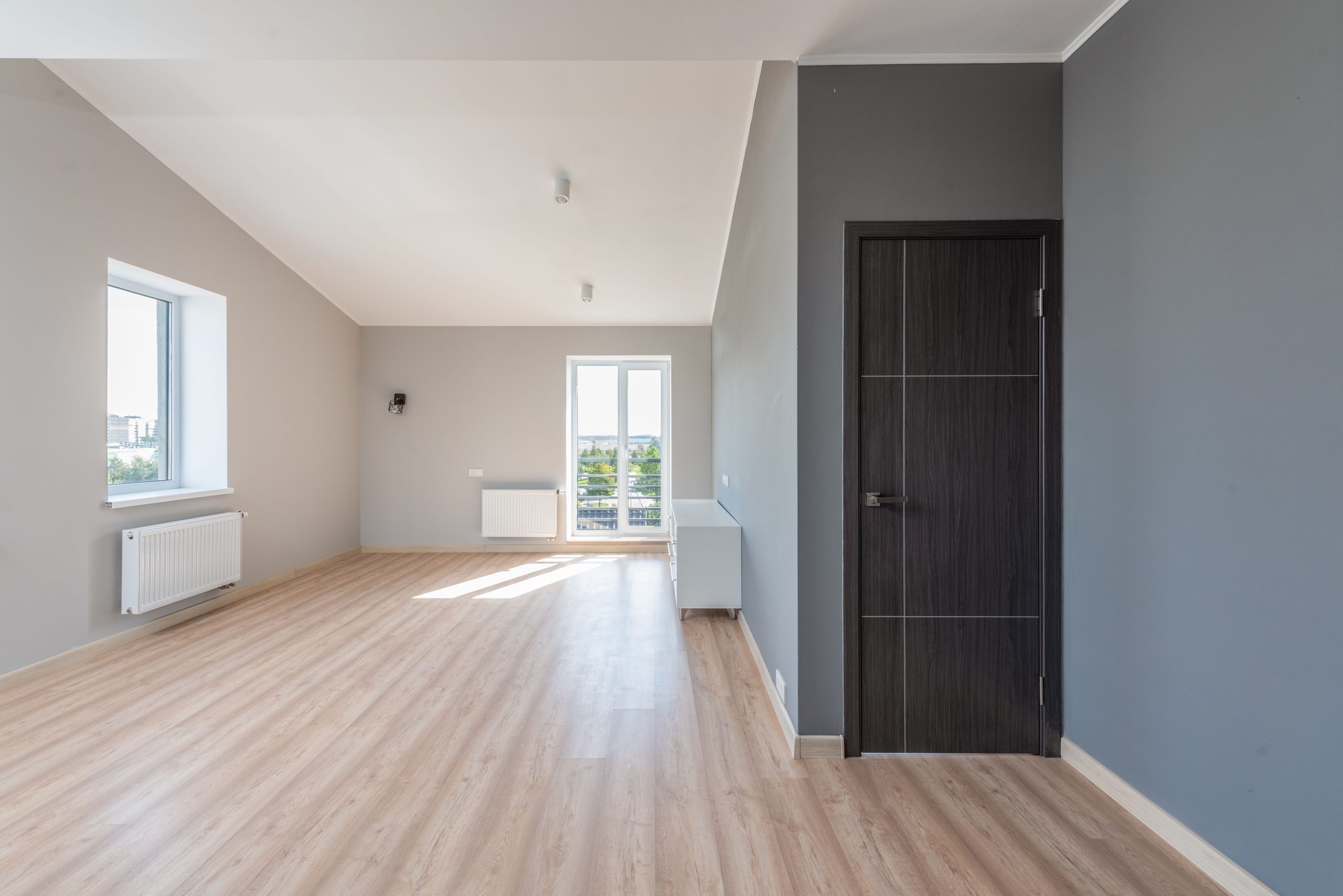 Baseboard, Doors & Flooring 14