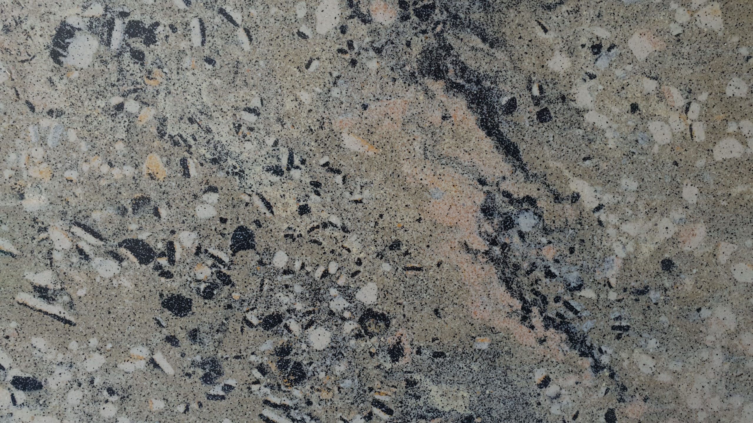 Granite & Quartz Countertops 17